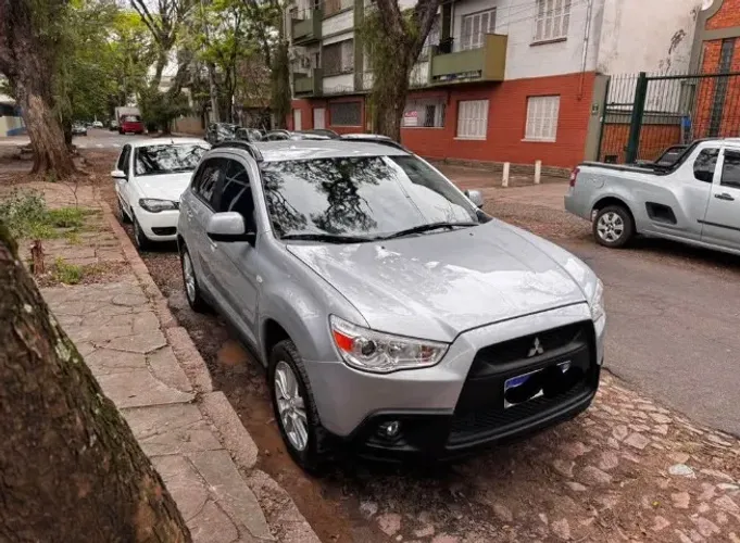 Mitsubishi ASX 2.0 16V 160cv Aut. 2012