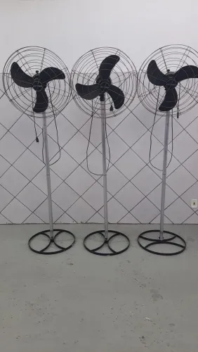 Ventilador industrial com coluna ventisilva leia a descrição cada
