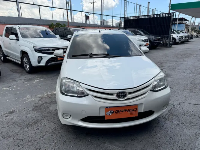 Toyota Etios X Sedan 1.5 Flex 16V 4P Mec. 2016