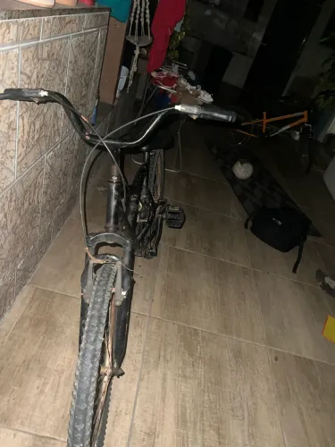 Bicicleta com 3 marchas
