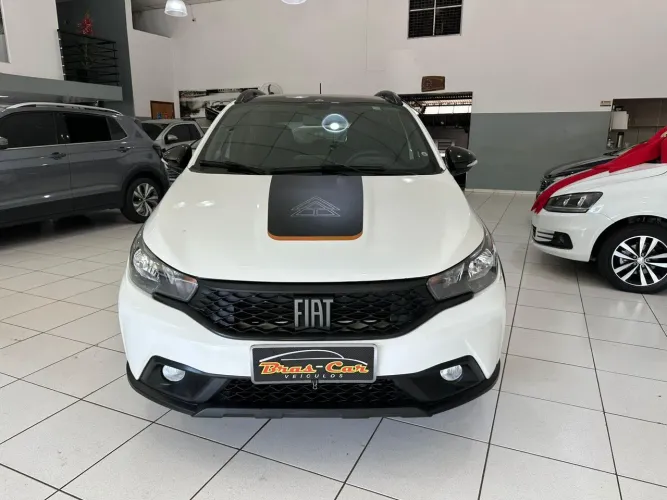 Fiat Argo Trekking 1.3 8V Flex Mec. 2023