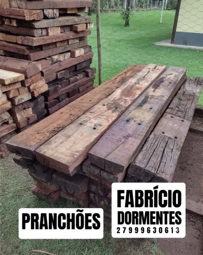 Pranchões de Dormentes