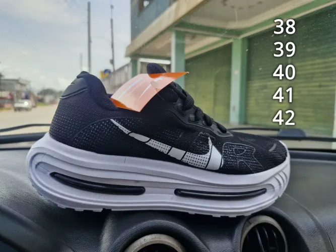 Tenis nike