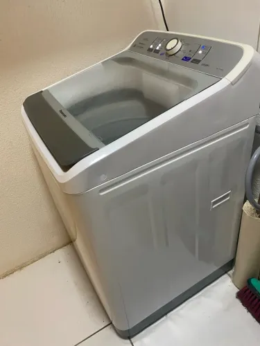 Máquina de lavar roupas 12KG