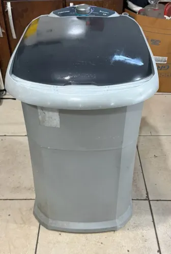 Tanquinho colormaq usado barato funcionando perfeitamente 4,5 kg