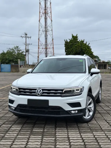Volkswagen Tiguan Allspac Comf 250 TSI 1.4 Flex 2018