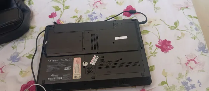 Notebook H.Buster HNB-1402/200. Pronto para uso!