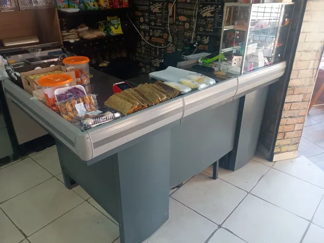 Vendo balcão caixa