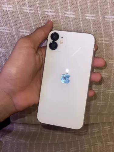 Vende-se IPhone 11 