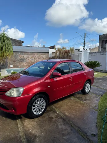 Toyota Etios XS Sedan 1.5 Flex 16V 4P Mec. 2014