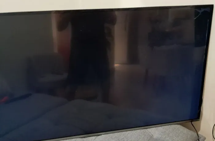 TV samsung 49, com mancha na tela