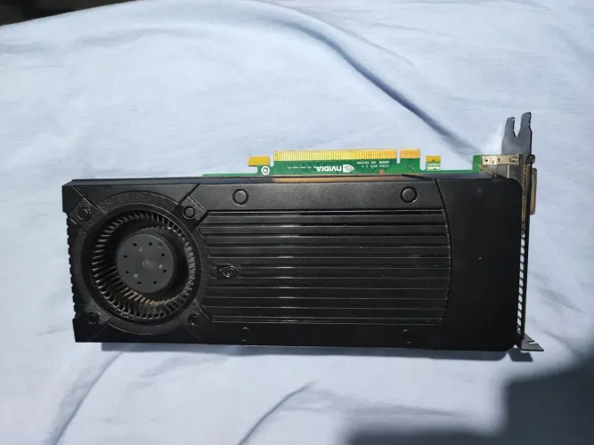 Vendo placa de vídeo GTX 660 1.5GB GDDR5 funcionando perfeitamente