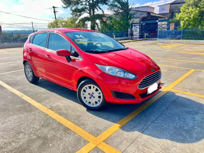 Ford Fiesta 1.5 16V Flex Mec. 5P 2014