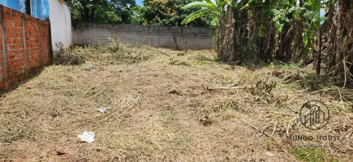 Terreno à venda em Salto de Pirapora