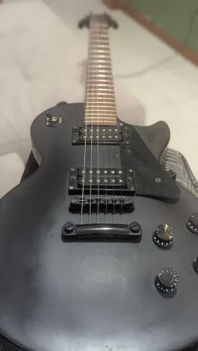 Guitarra Epiphone Les Paul Studio Gothic