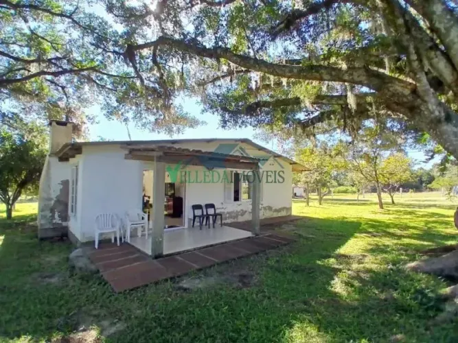 Espetacular sítio de 8,8 hectares, apenas 15 minutos de Viamão!