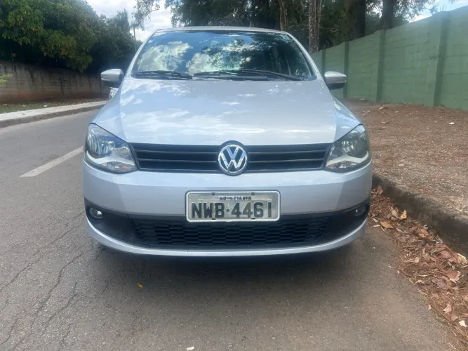 Volkswagen Fox 1.6 MI Total Flex 8V 5P 2011