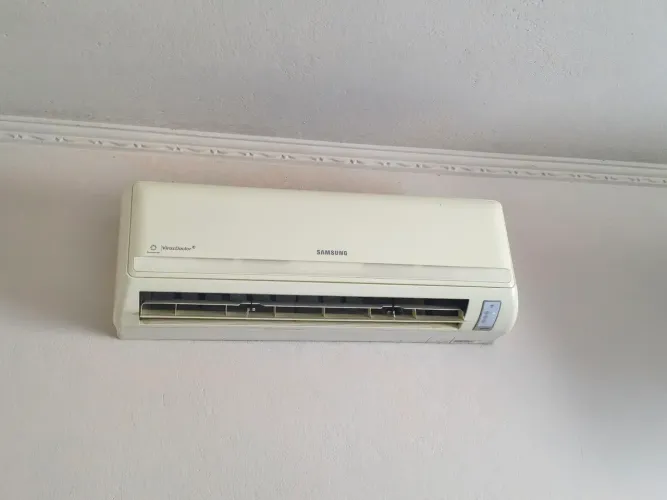 ar condicionado Samsung virus doctor 12.000 BTUs