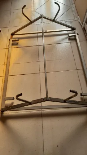 BAGAGEIRO P/ ESCADAS ETC..