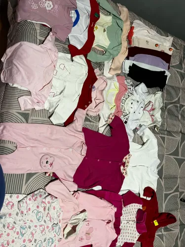Lote bebê menina P M G