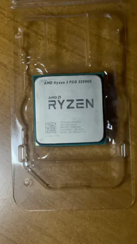 VENDO RYZEN 3 PRO 3200GE