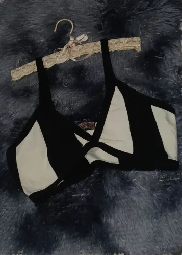 Cropped Preto e Branco 