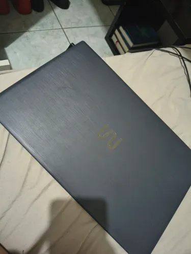 Notebook Ultra 15.6" Intel Celeron / 4GB - Excelente Estado (Pouco Usado)