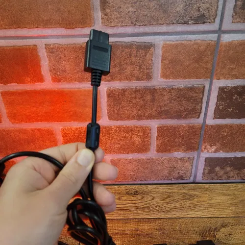 Cabo Scart com Filtro Ferrite de 1.8Mts para Playstation, Super Nintendo e Mega Drive;