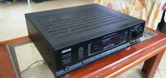 Vendo Receiver Philips Fr 732 Dolby Surround Pró Logic Preto e ótimo Estado De Conservação