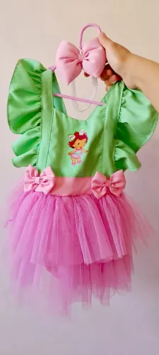 Romper temático da Moranguinho baby
