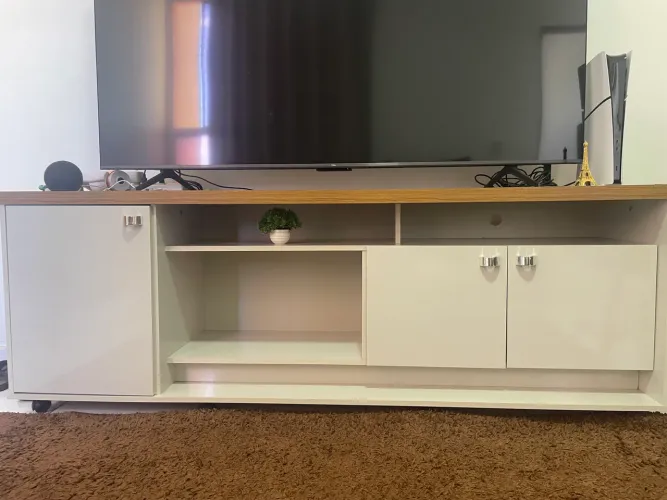 Rack TV até 70?