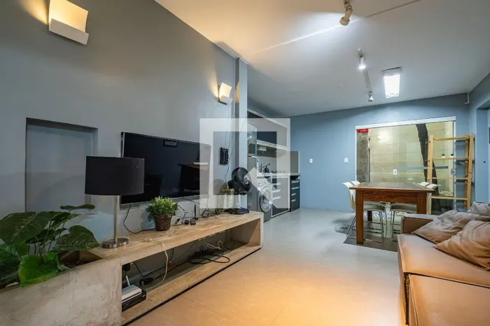 Casa à Venda - Pinheiros, 2 Quartos, 80 m2