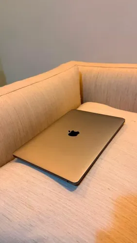 MACBOOK PRO 13? 2017