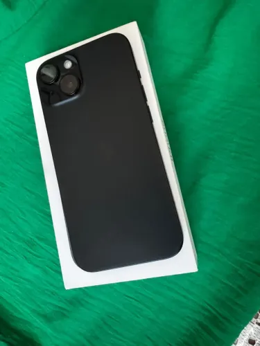 iPhone 15 256gb novo