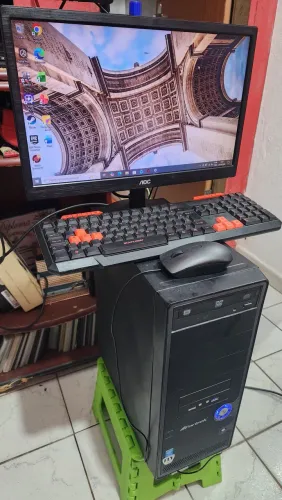 Pc home office Core i3 @3.10GHz 