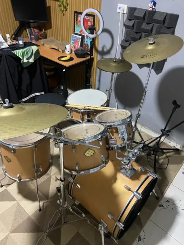 Bateria Acústica completa Michael Legacy com pratos Zildjian