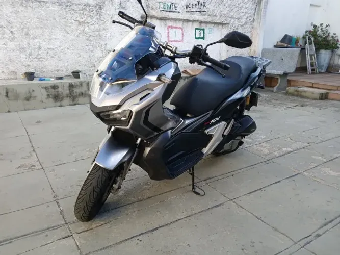ADV 150 22/23 único dono