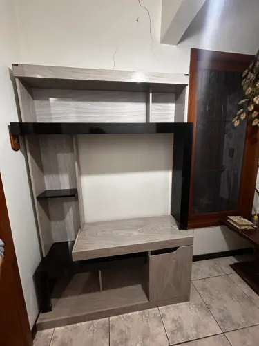 Vendo estante sala/quarto