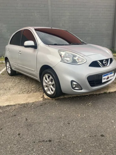 Nissan March SV 1.0 12V Flex 5P 2016