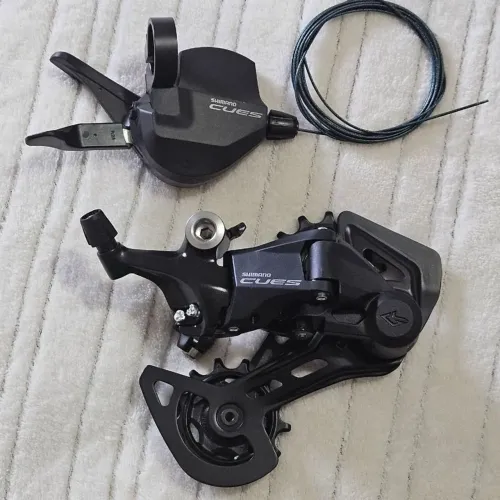 Grupo Shimano CUES 1x9
