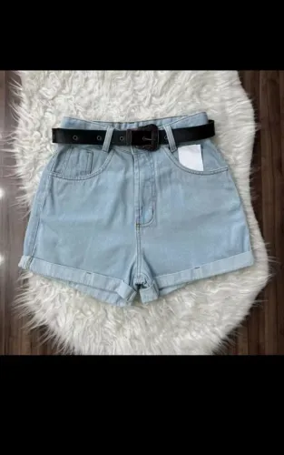 Short feminino