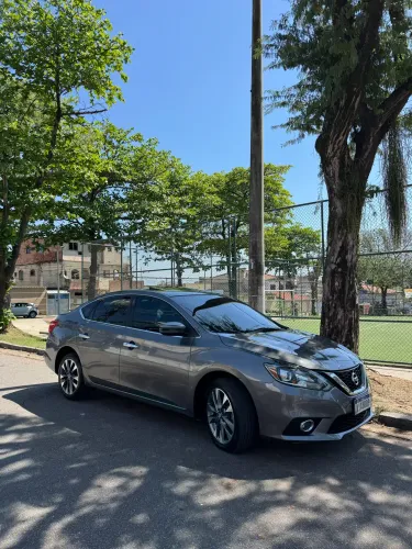 Nissan Sentra SL 2.0 Flexstart 16V Aut. 2017
