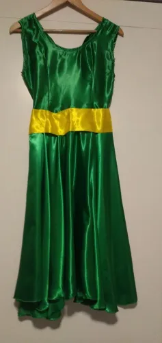 Vestido em cetim ideal festa junina x copa infanto juvenil