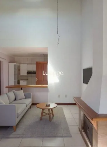 Casa/Sobrado para locação no bairro Hípica - 02 quartos