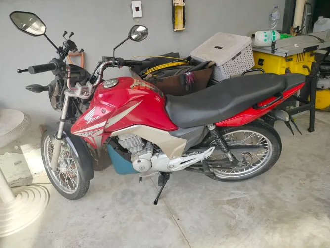 Troco Titan 150 por biz
