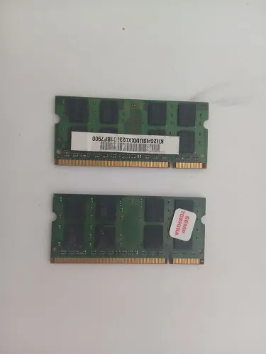 Kit 2 Memórias RAM Samsung DDR2 2GB 800MHz para Notebook (4GB)