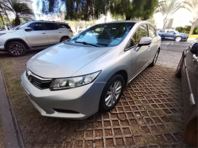 Honda Civic Sedan LXS 1.8/1.8 Flex 16V Mec. 4P 2012