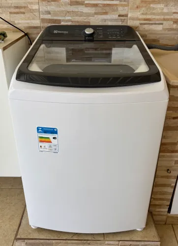 Lavadora de Roupas Electrolux 18kg Branca 110V