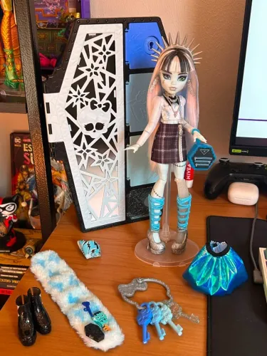 Boneca Frankie - Monster high (reservada)