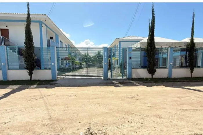 Apartamento Mobiliado com 2 Suítes para Locação Anual em Taperapuã Porto Seguro/BA